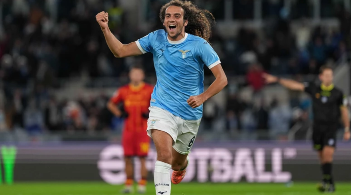 Fenerbahçe’ye yıldız transfer: İmza atmak için yola çıktı