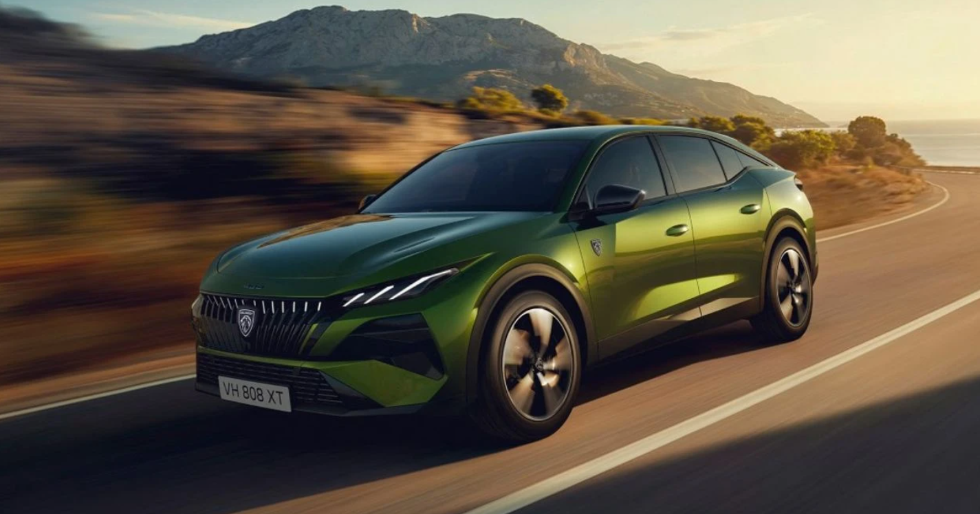 Tasarımıyla fark yaratıyor! Peugeot 408 resmen tanıtıldı